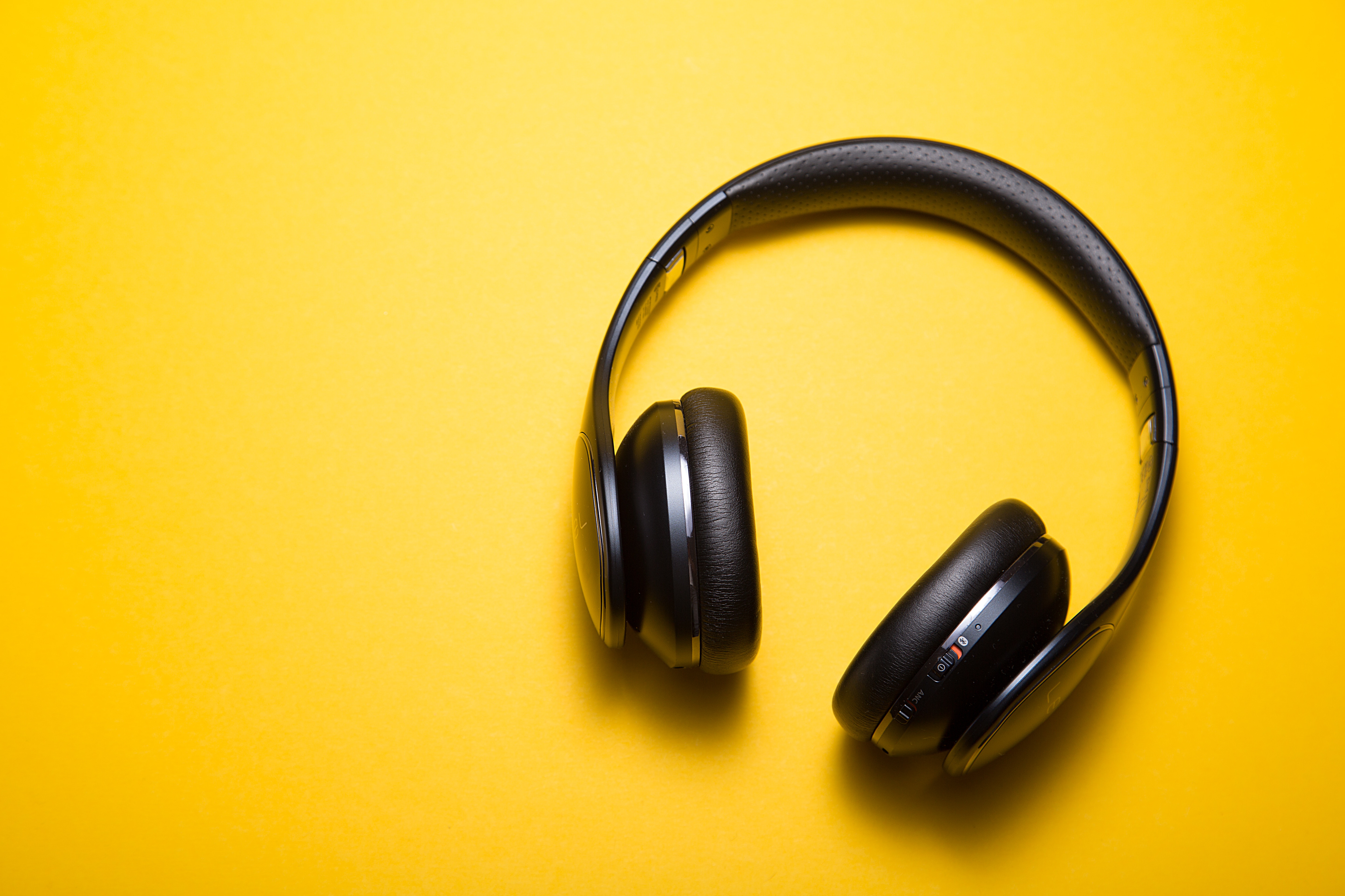 TALLER SOBRE EL CONTENIDO DE LAS CANCIONES, EL SÁBADO 24 DE NOVIEMBRE TALLER SOBRE EL CONTENIDO DE LAS CANCIONES, EL SÁBADO 24 DE NOVIEMBRE