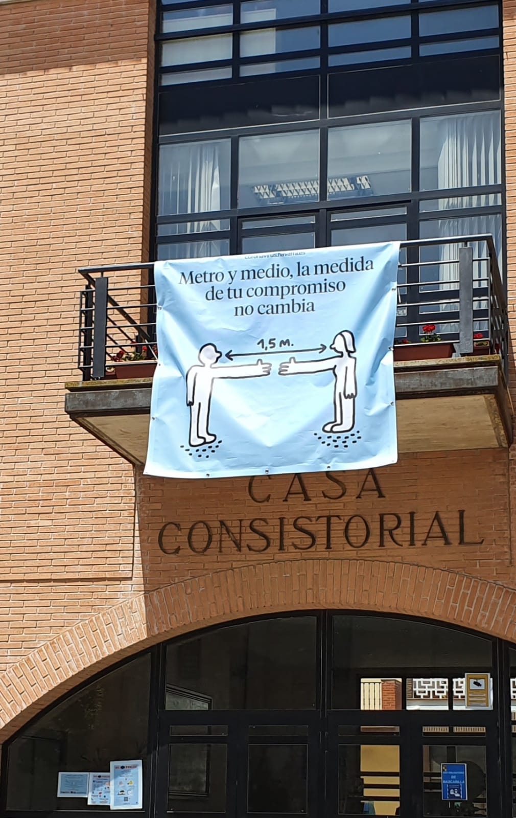 CAMPAÑA COVID 19 DEL GOBIERNO DE NAVARRA: «METRO Y MEDIO, LA MEDIDA DE TU COMPROMISO»
